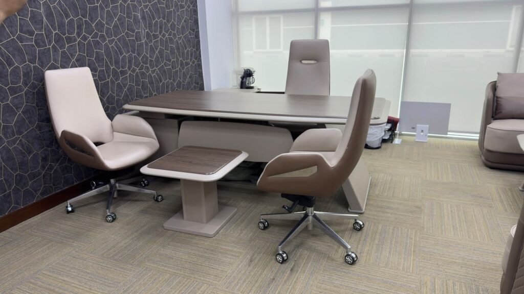 office furniture buyers